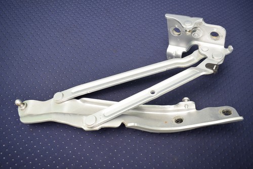 VW Beetle Heckklappenscharnier links 5C3827301 2.0 TSI 2012 Linkslenker  2367877