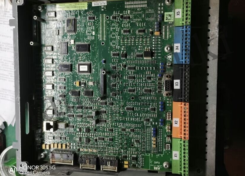 SDCS-CON-F01 3ADT316500R1501 ABB DC speed controller motherboard
