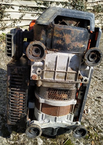 Kawasaki GA 1400A Generator not working. Condition as shown. - Picture 7 of 9