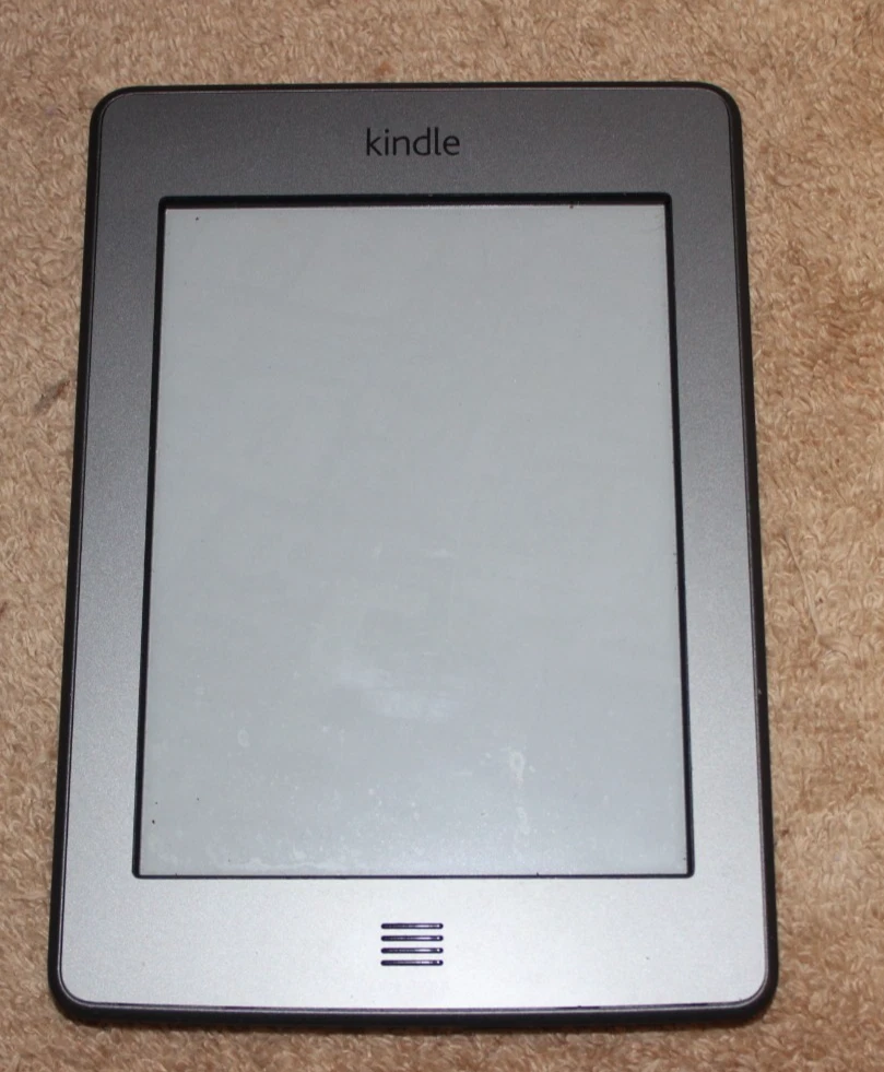 Amazon Kindle Touch (4th Generation) 4 GB RAM eBook Readers for
