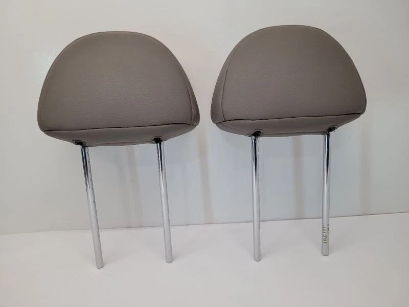 2010-2015 HYUNDAI TUCSON RH RIGHT LH LEFT FRONT HEADREST TAN LEATHER - Image 3 of 4