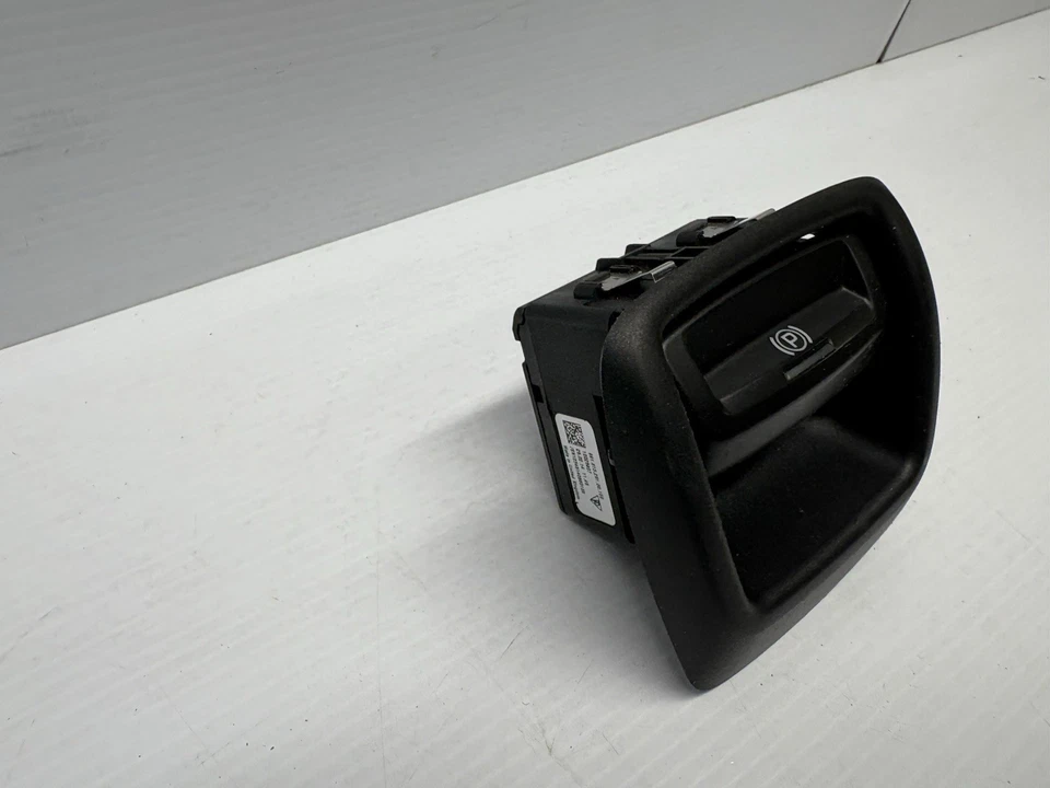 Оригинальный б/у переключатель стояночного тормоза 2012-2022 Porsche 911 Boxster Cayman - Изображение 2 из 4