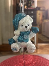 2015 RESIN DAN DEE BEAR IN BLUE GLITTER OUTFIT 3.5" ORNAMENT
