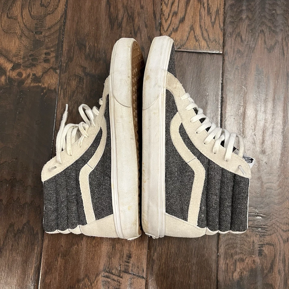 Mens Vans Suede & Wool Skateboard High Tops - Image 3 of 4