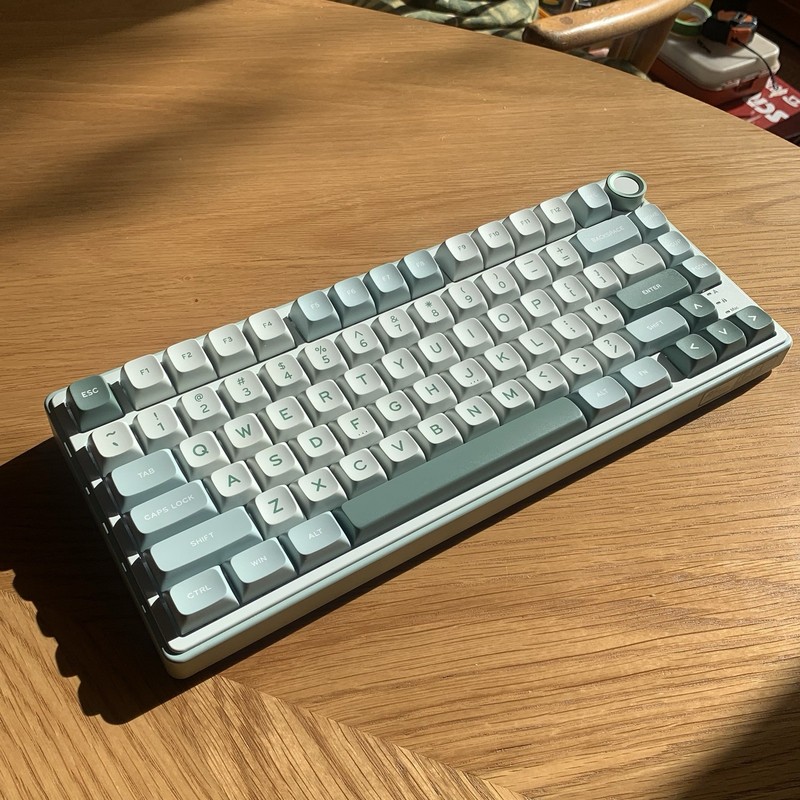 RK R75 Mechanical Keyboard Only 75% Green White Wired USB-C Gaming Keyboard