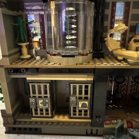 LEGO DC Super Heroes: Batman: Arkham Asylum Breakout (10937) - incomplete set