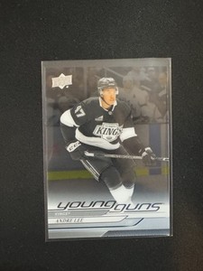 2024-25 Upper Deck Series 2 Andre Lee #482 Young Guns Clear Cut RC LA Kings