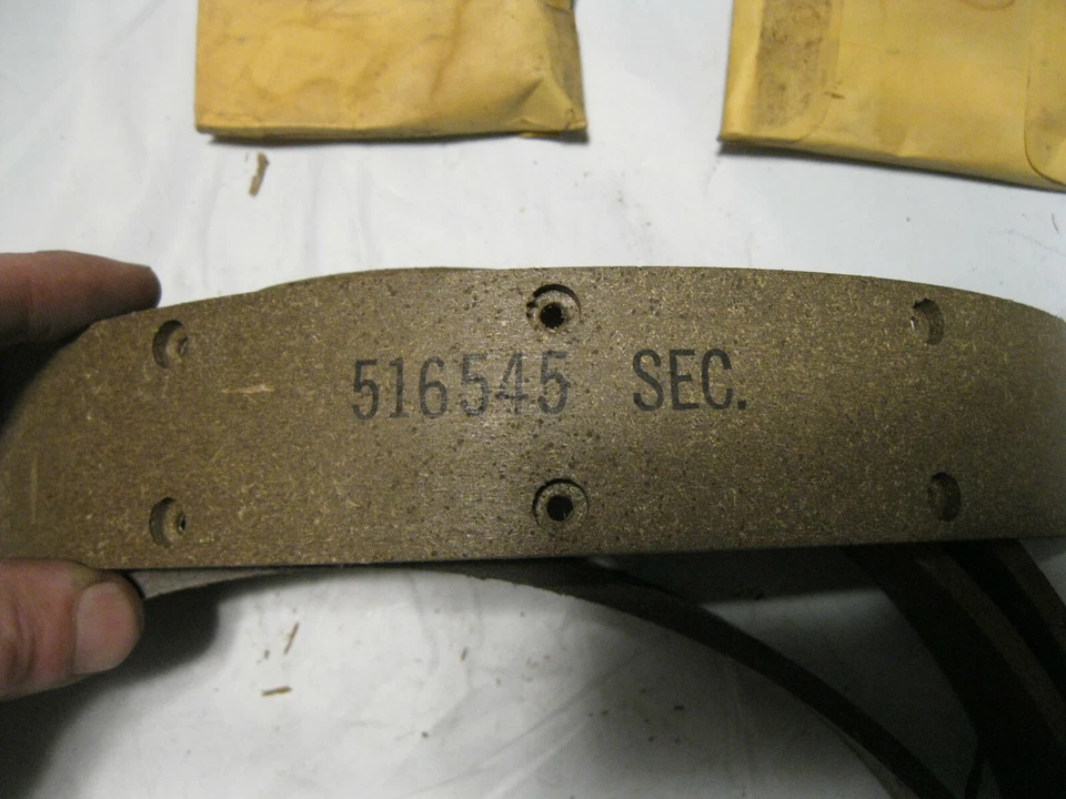 GM 520889 Rear Brake Linings Package fits 55-58 Pontiac Bonneville Catalina Foto 3 de 3