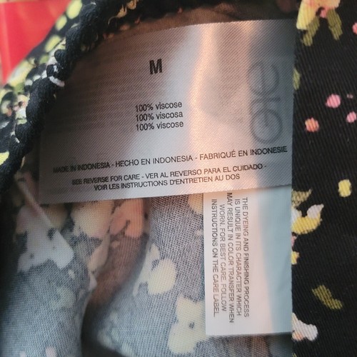 Pantalón Negro Floral Ramo Splash Jessica Simpson Talla M Cameron Impreso - Imagen 8 de 8