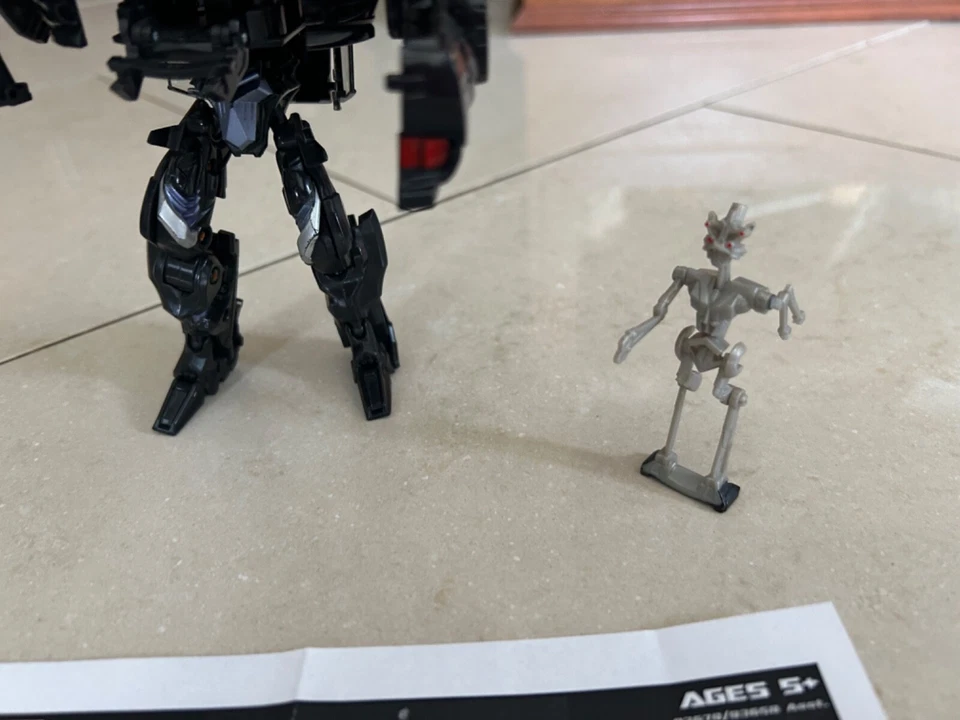 Transformers Deluxe Movie Series 2007: Barricade - Excellent Condition, Complete - Image 4 of 4