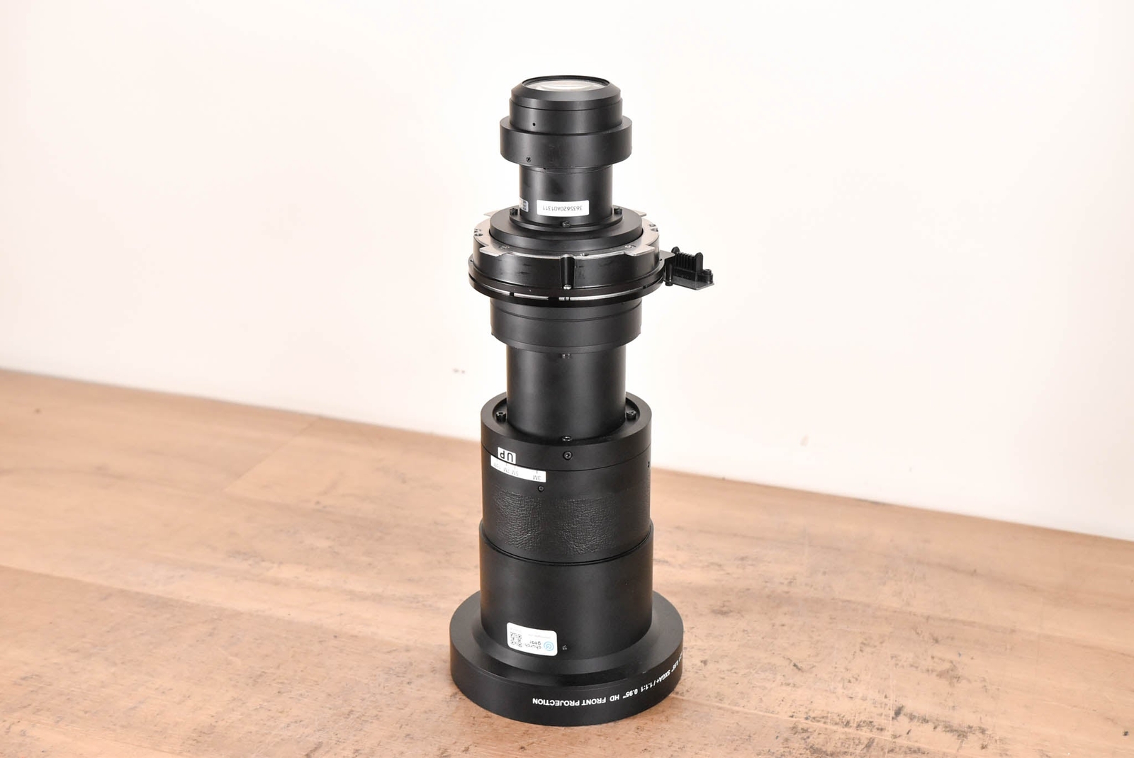 Christie 1.2:1 0.95 SXGA+ / 1.1:1 0.95 HD Front Projection Zoom Lens CG00YV9