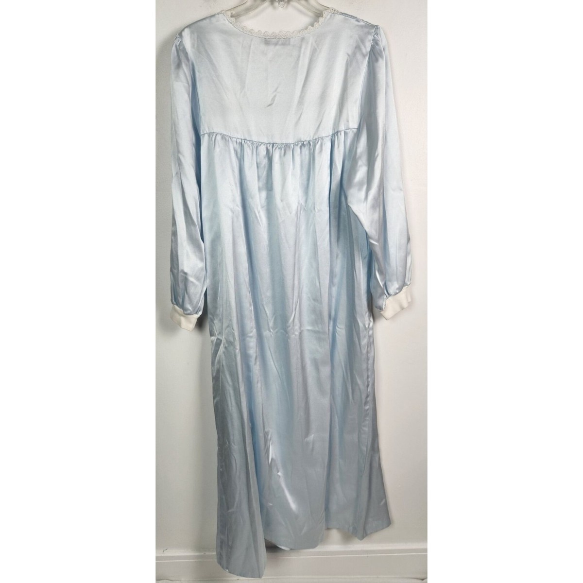 Vtg. Christian Dior Women's Sz. S Light Blue Long Sleeve Nigh Gown View 6