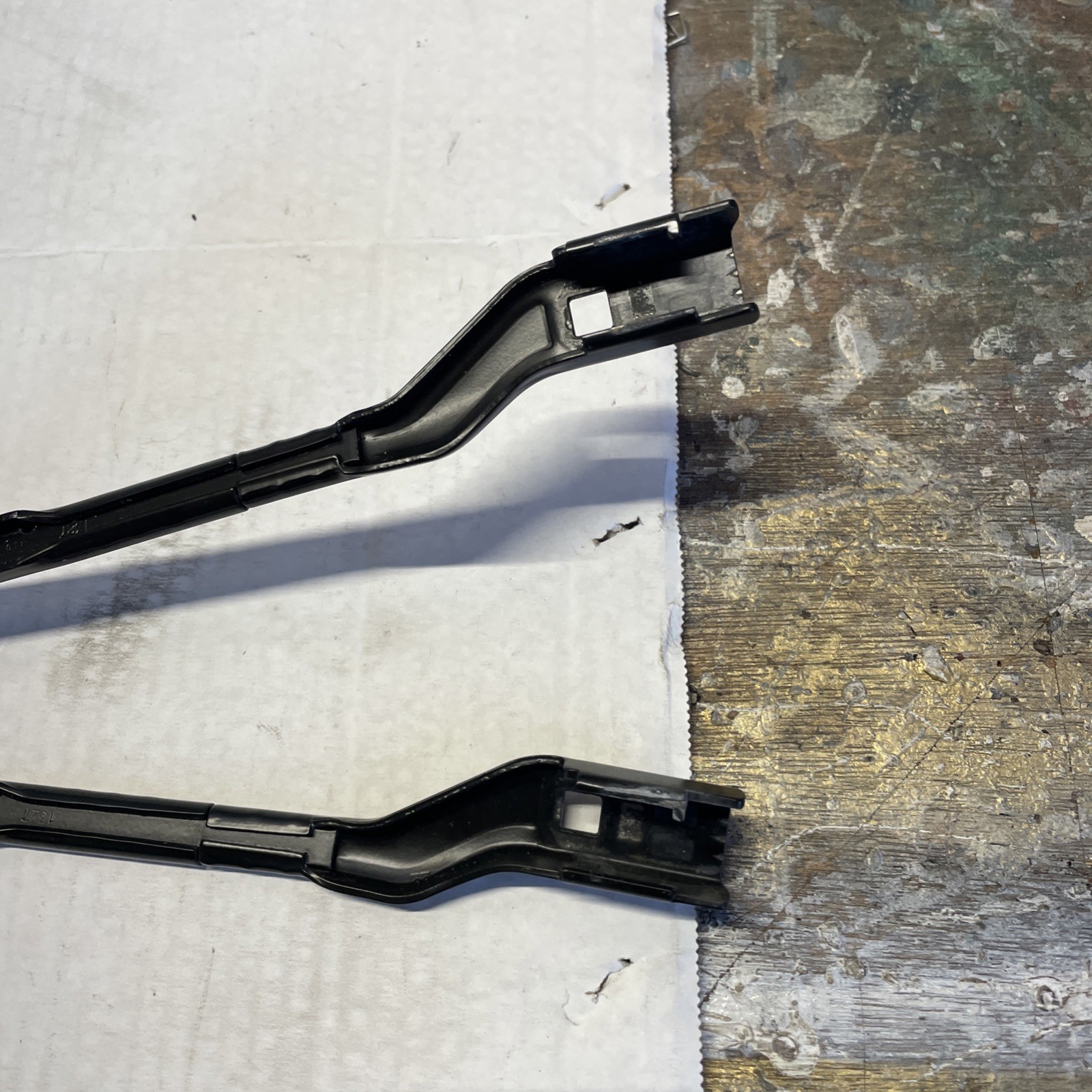 2014-2019 Maserati Ghibli Front Wiper Arm Set Arms Left Right 14-19