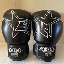 YOKKAO Design Muay Thai Boxing Gloves Black 1...