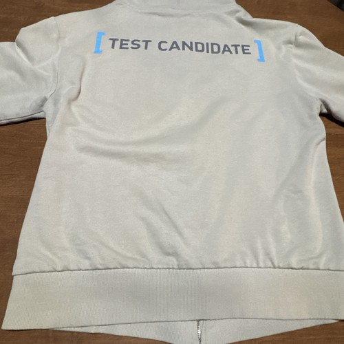 ThinkGeek Portal Test Candidate Unisex Hoodie S beige Full Zip Taschen Kapuze - Bild 7 von 9