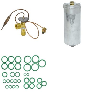 UAC AK 2075 A/C System Repair Kit For 95-97 Infiniti Nissan I30 J30 Maxima