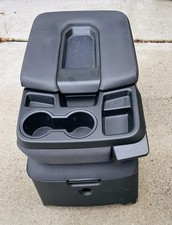 2019-2026 Chevy Silverado Tahoe Center Console Seat Black Oem New Read