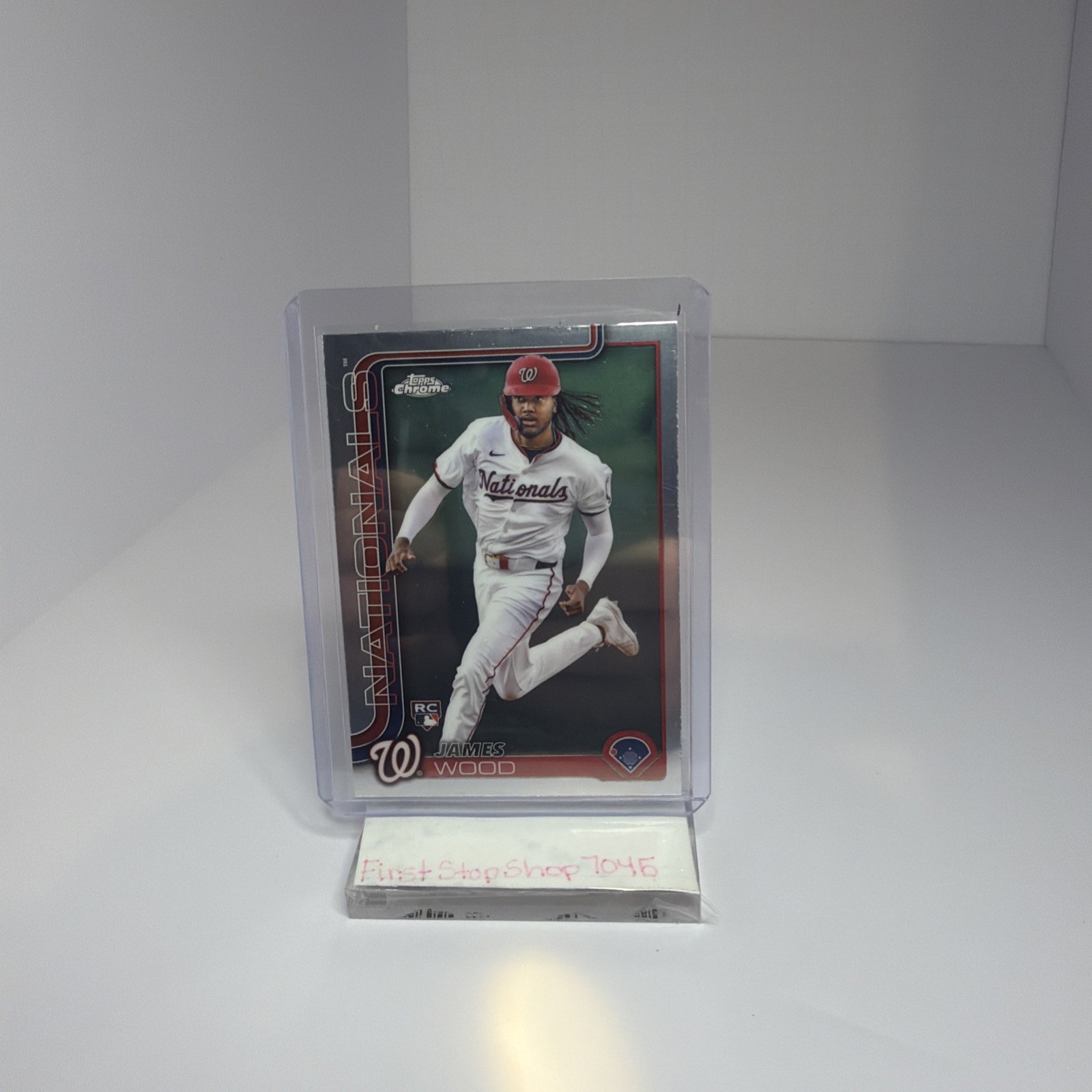 2025 Topps Chrome - James Wood #132 (RC)