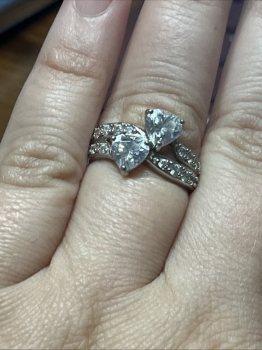 925 Silver Double Heart Band Vintage Cubic Zirconia Cluster Ring Size 5.75