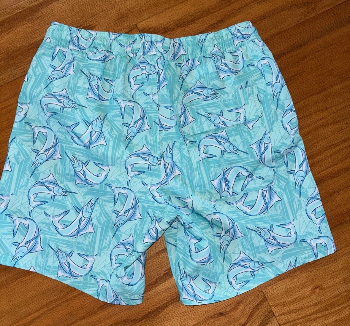Vineyard Vines Printed Trunks- Bundle Size Small - image 7