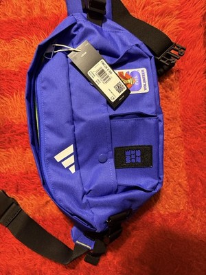 Official FIFA Volunteer Crossbody Waist Bag W Boston Patch Included