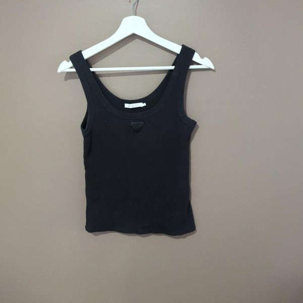 AJE STUDIO Tank Top Womens S Black Ribbed Scoop Neck Logo Jersey Basic
