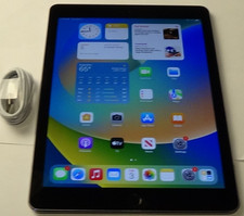 Apple iPad Pro 1st Generation A1673 128GB 9.7" Wi-Fi MLMV2LL/A