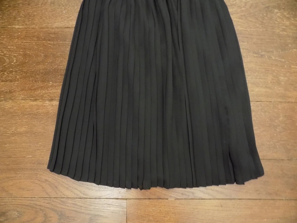 Falda De Colección Retro Clásica Completa Plisada Forrada Cintura Elástica 26" Negra Alemania Occidental Foto 4 de 4