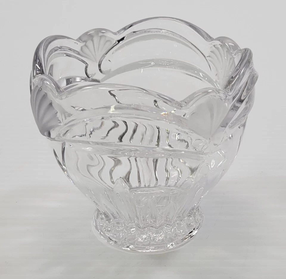 *MM) Vintage Studio Nova Clear Glass Frosted Shell Design Candy Dish Coin Bowl - Image 3 of 4