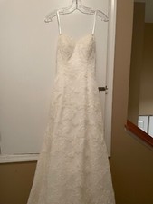 wedding dress size 8 brand new with tags