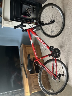 Apollo 26 Wheel Red Slant Bike Halfords With Stand And Bottle Holder eBay UK