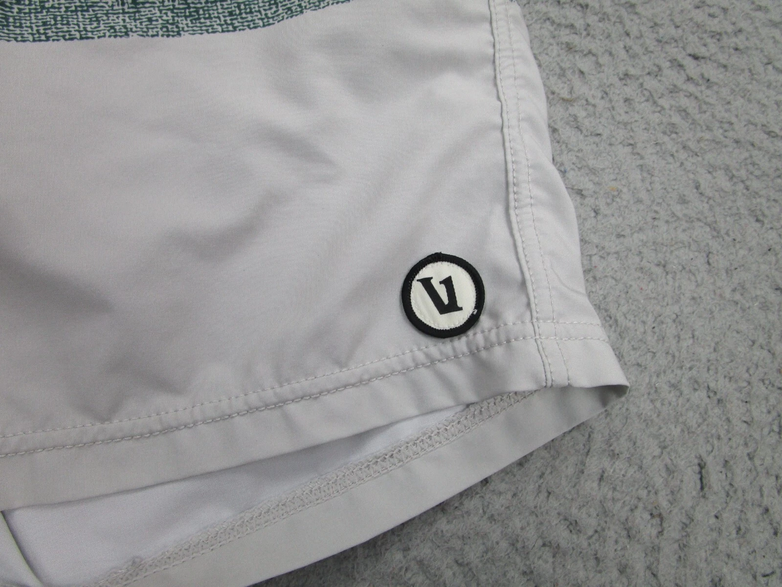 vuori striped lined gym run active trail v302 kore shorts