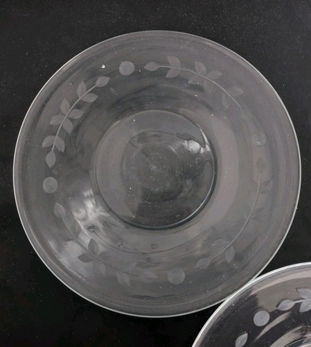 5 Wheel Cut Dessert Plates 6" Fine Quality Laurel & Dot Depression Clear Glass - Picture 6 of 11
