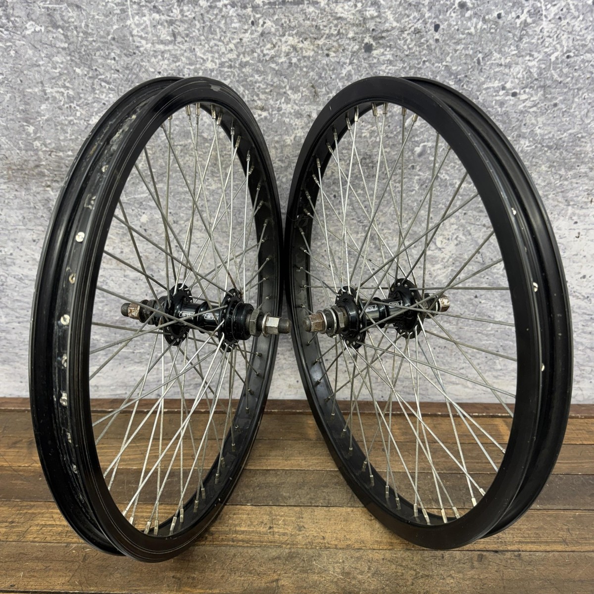 Vintage GT Mohawk BMX Wheelset 14mm 48h 48 20in Black Hubs Nutted