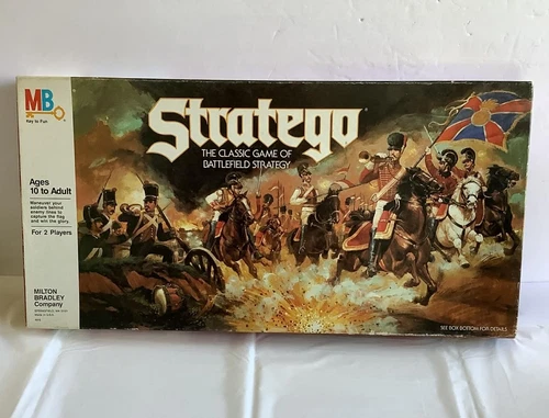 Vintage Stratego Board Game of Battlefield Strategy 1986 Milton Bradley Complete