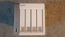 QNAP TS-451 4-BAY NAS - 8GB RAM - NO HDDS