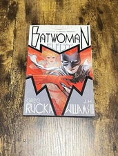 Batwoman: Elegy (DC Comics 2010 TPB) Greg Rucka J.H. Williams III 
