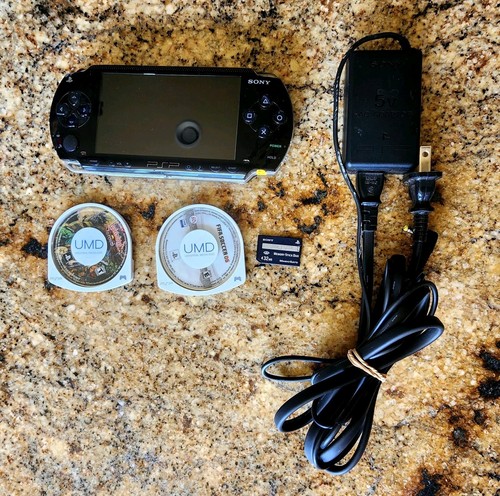 PSP 1001 with Charging Cord, Memory Card & 2 Games FIFA Soccer 2005 Darkstalkers