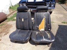 1969-1972 Pair Of Gm A Body Chevelle Ss 442 Gto Gp Gs Bucket Seats Tracks