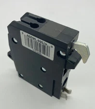 Square D QOT1515 1 Pole Twin 15A 120V Plug In Tandem Metal Hook Circuit  Breaker