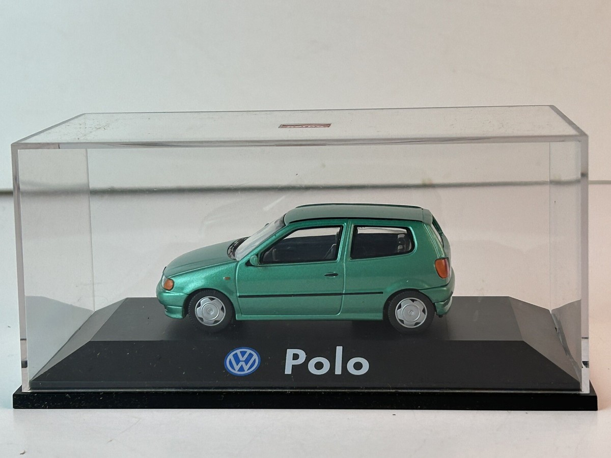 VW Polo Harlekin ミニカー ケース&箱付き Volkswagen VW Polo Harlekin Minicar with Case Boxed Diecast
