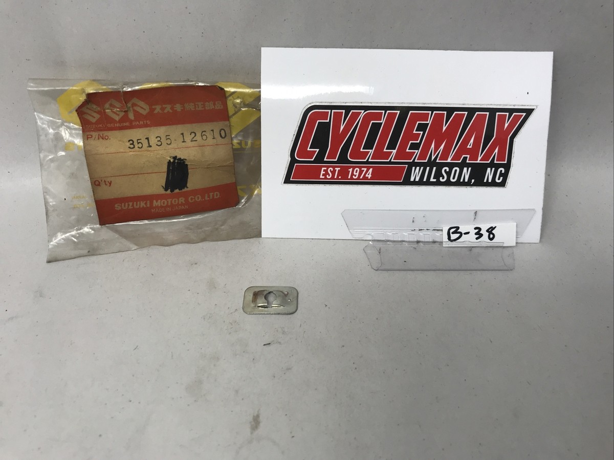 ターン様 SUZUKI “NOS” TS/TC/RV/OR/GT/GS/GN/FZ/FA/AS/AC HEADLIGHT HOLDER NUT