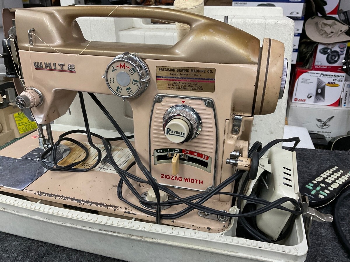 Vintage WHITE Sewing Machine Model 764 with Pedal | eBay