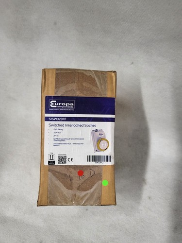 Europa SISW323FF IP67 Interlocked Switched Socket with Key 110V 2P+E 32A 4H - Picture 1 of 1