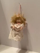 VTG Ganz Christmas Plush Angel Orn. With Heart In HandWhite Pink Brown Hair Girl