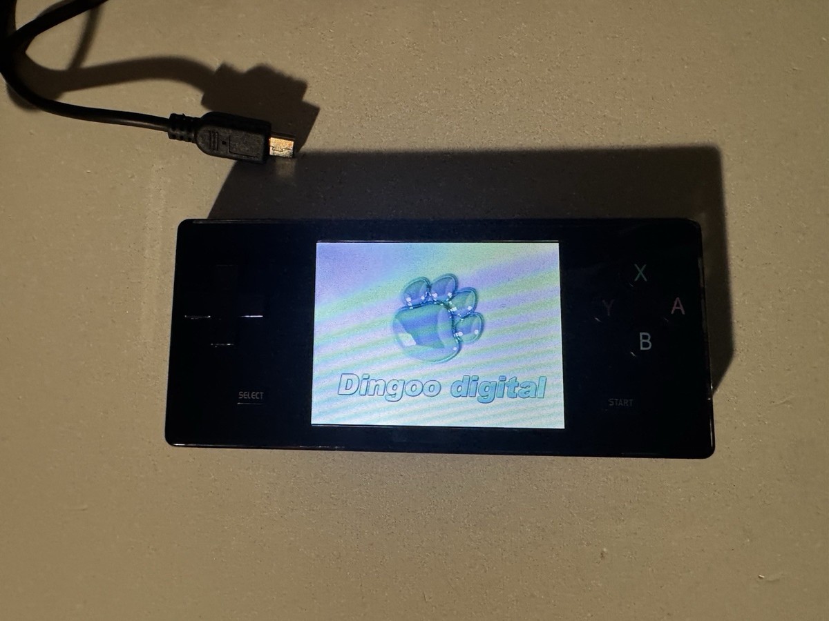 Console Dingoo A320 Micro Game Station – Émulation Rare – État Correct