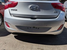 HYUNDAI I30 MK2 GD ACTIVE 2013 REAR BUMPER WITH PDC SENSORS IN SILVER RAH