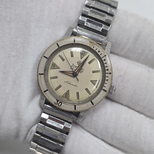 Vintage Zodiac Sea Wolf 35mm Diver Style Automatic Swiss Mens Watch 702-946 Rare