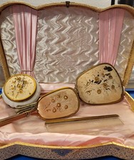 Vintage 1940s 5 Piece Gold Tone Metal Vanity Set With Case