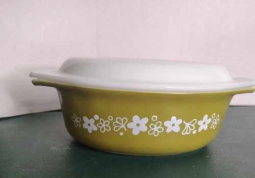 Vintage PYREX Casserole Dish Spring Blossom Crazy Daisy Lid 1 1/2 QT 043